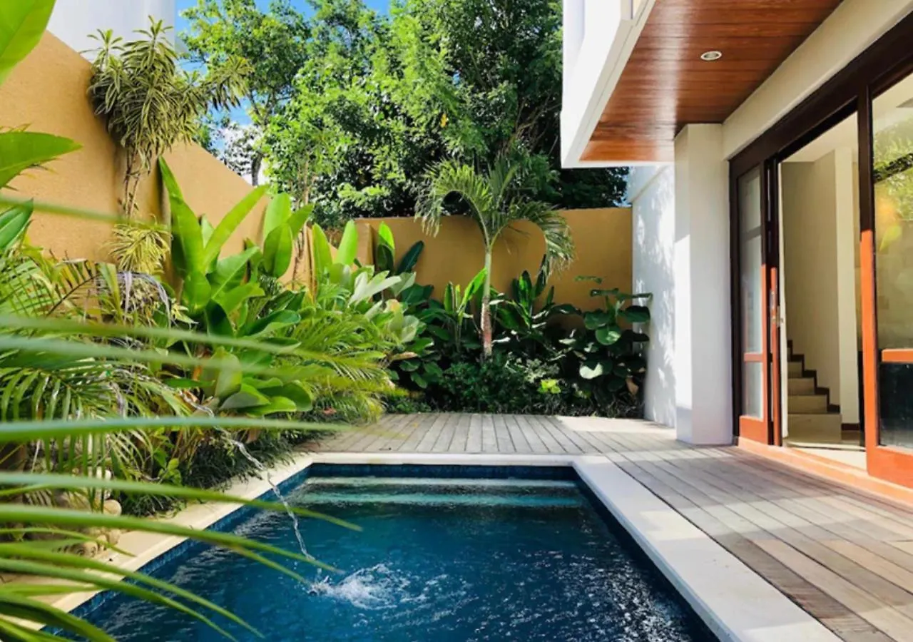 Royal Garden Villa Nusa Dua  0*, Nusa Dua (Bali) Indonesia